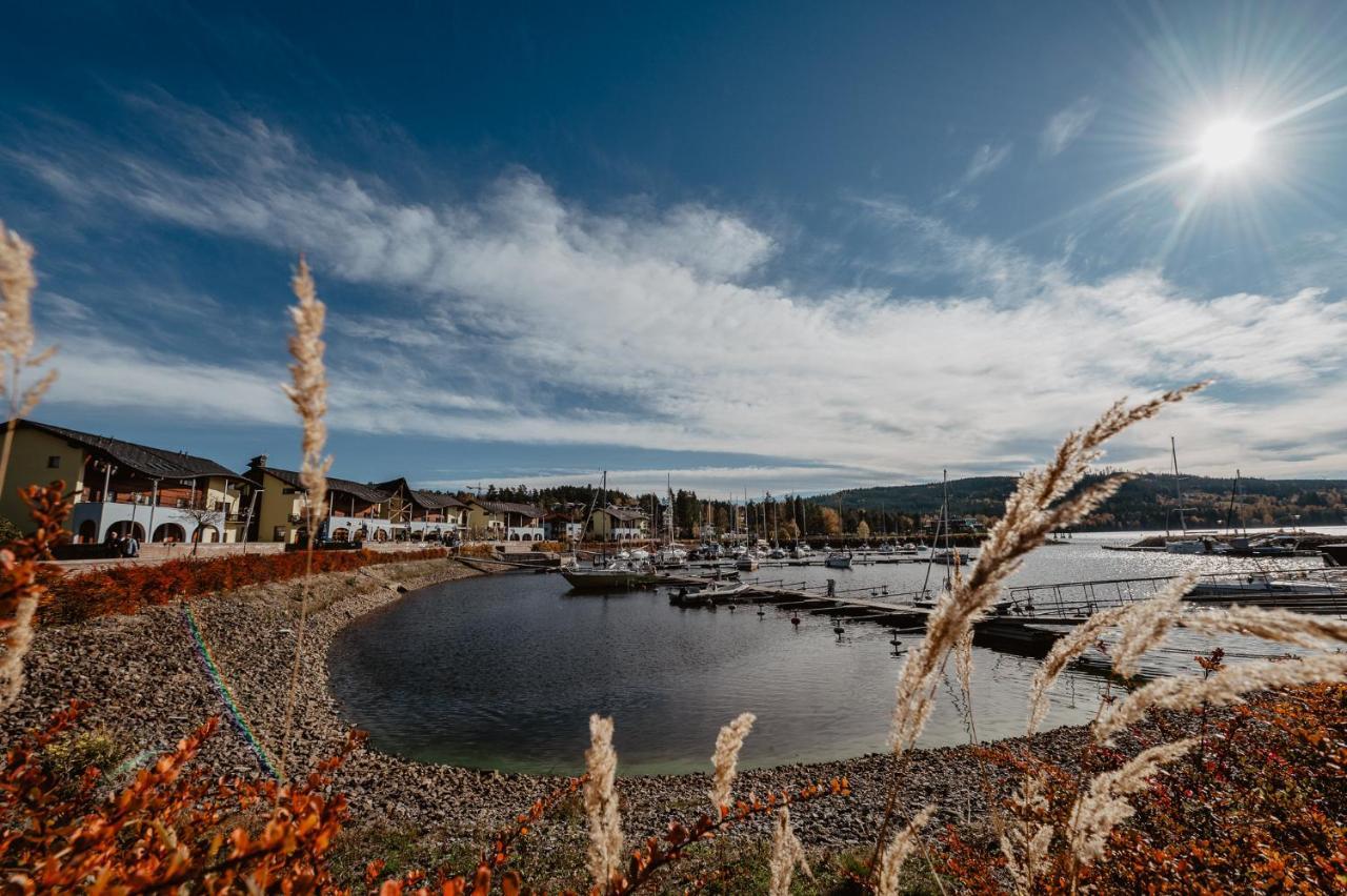 Lipno Nad Vltavou - Apartman 23 - Wifi, Parking, Netflix Bagian luar foto